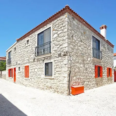 Papavero Alacati 酒店 3*