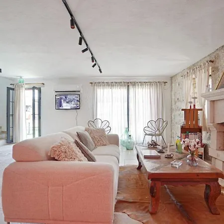 Papavero Alacati Çeşme